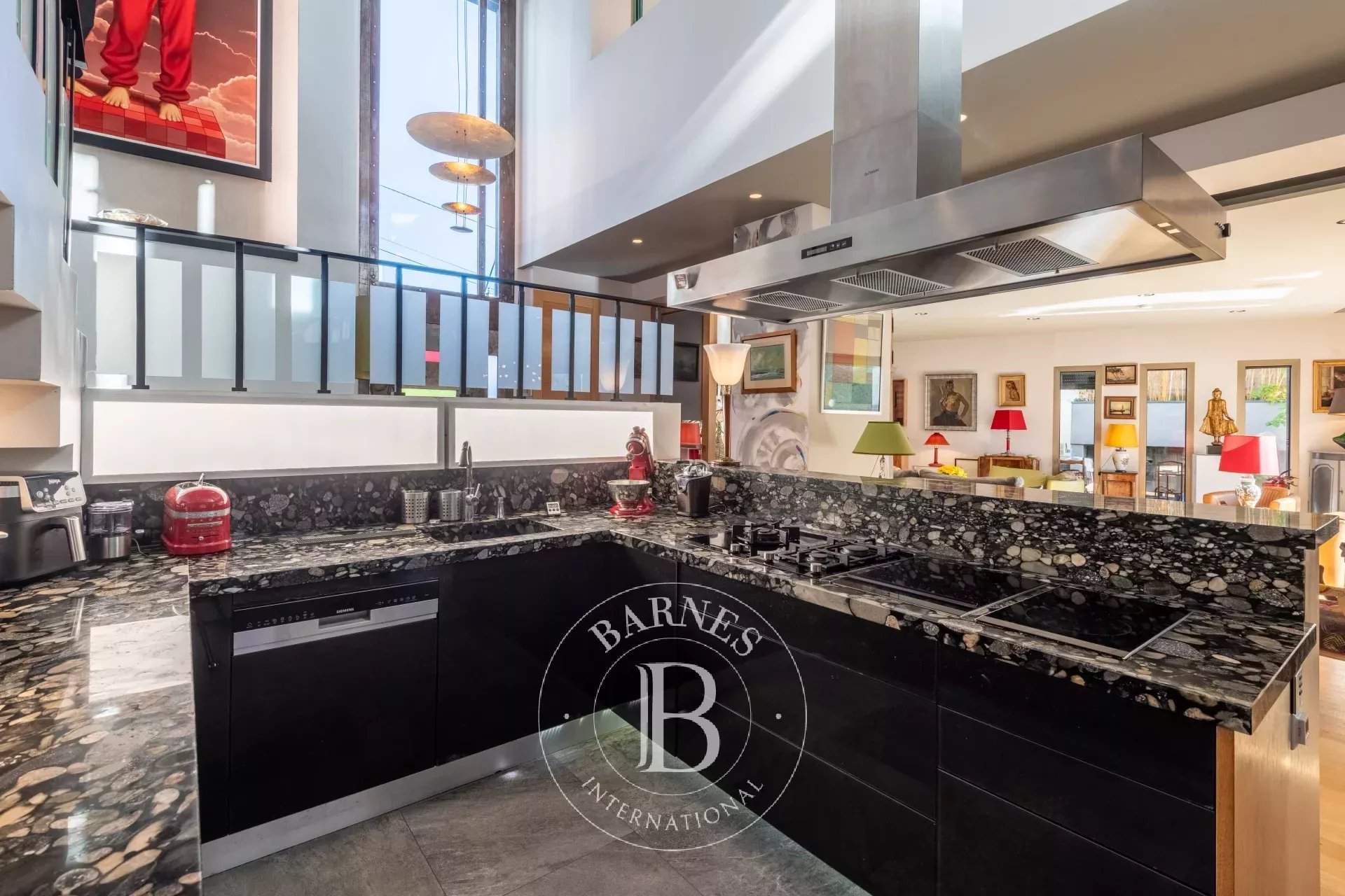 Lyon  - House 5 Bedrooms - picture 5