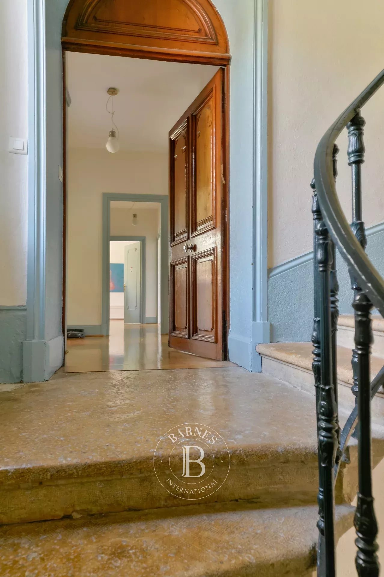 Chessy  - Property 7 Bedrooms - picture 10