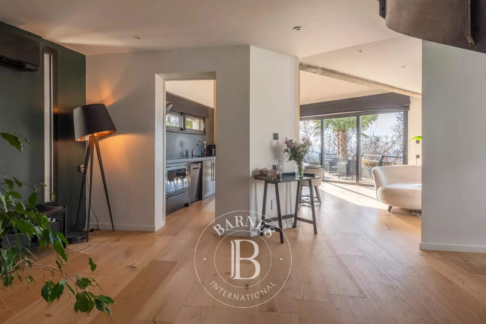 Limonest  - Property 5 Bedrooms - picture 13