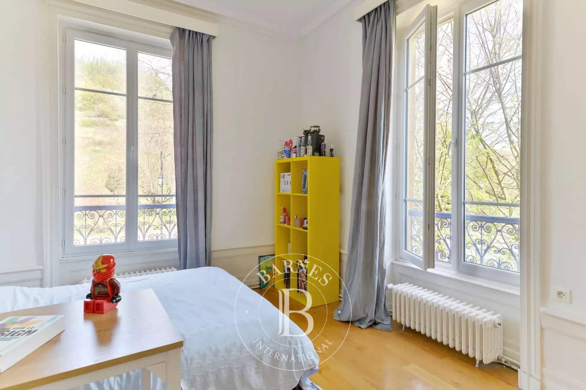 Chessy  - Property 7 Bedrooms - picture 16