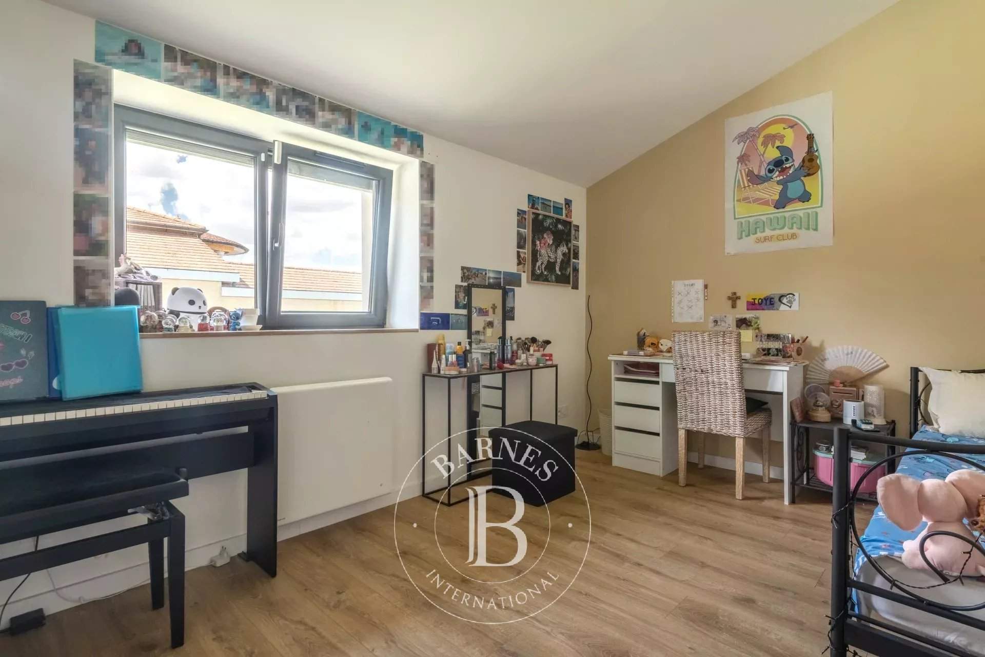 Jonage  - House 5 Bedrooms - picture 12