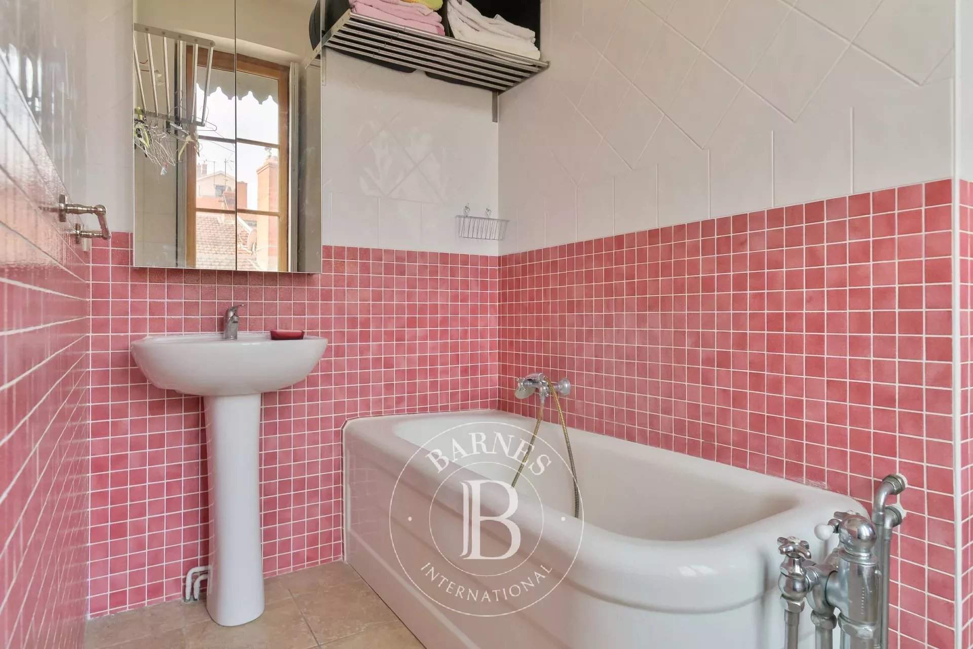 Lyon  - Apartment 4 Bedrooms - picture 12