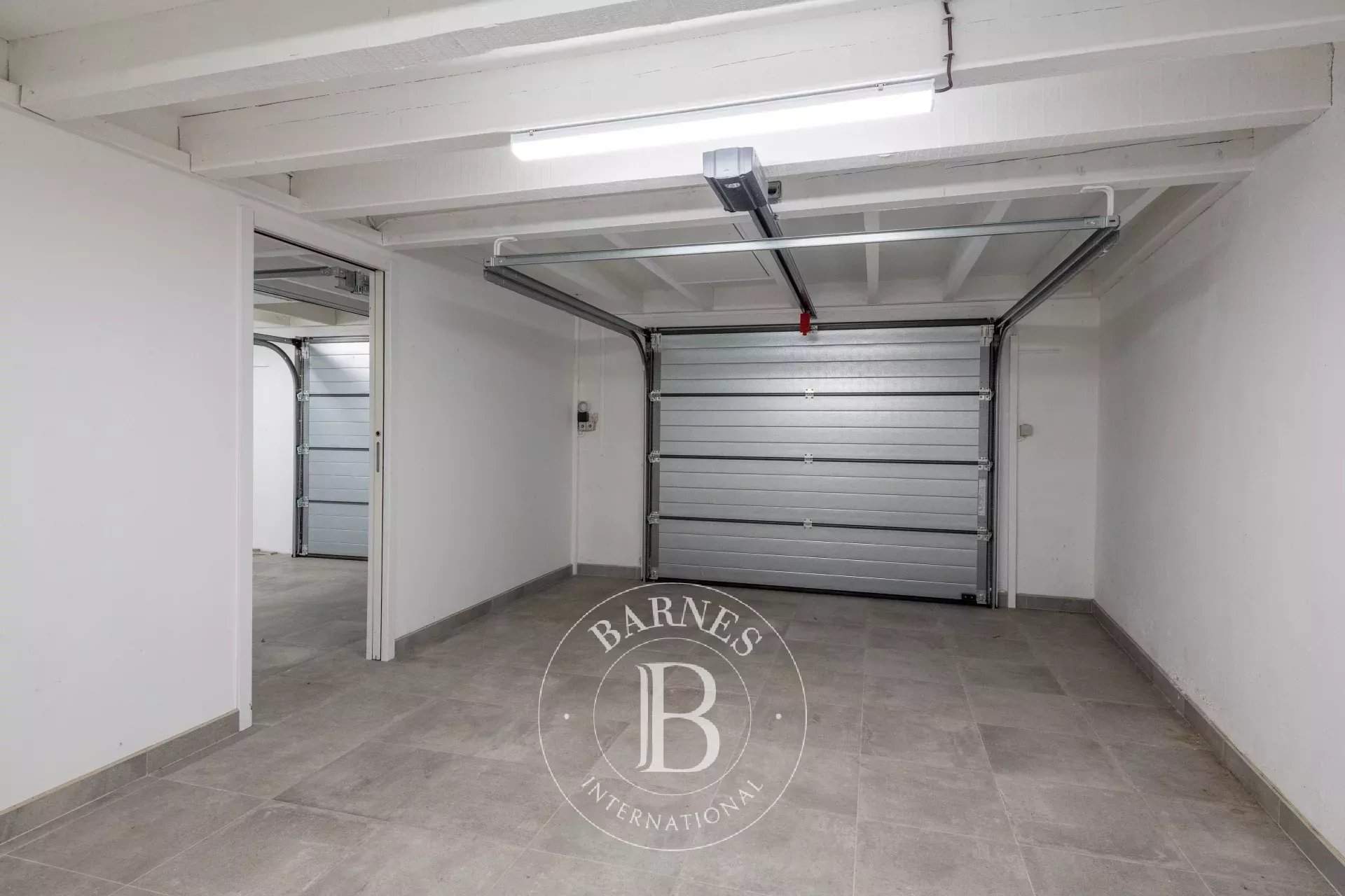 Écully  - House 4 Bedrooms - picture 18