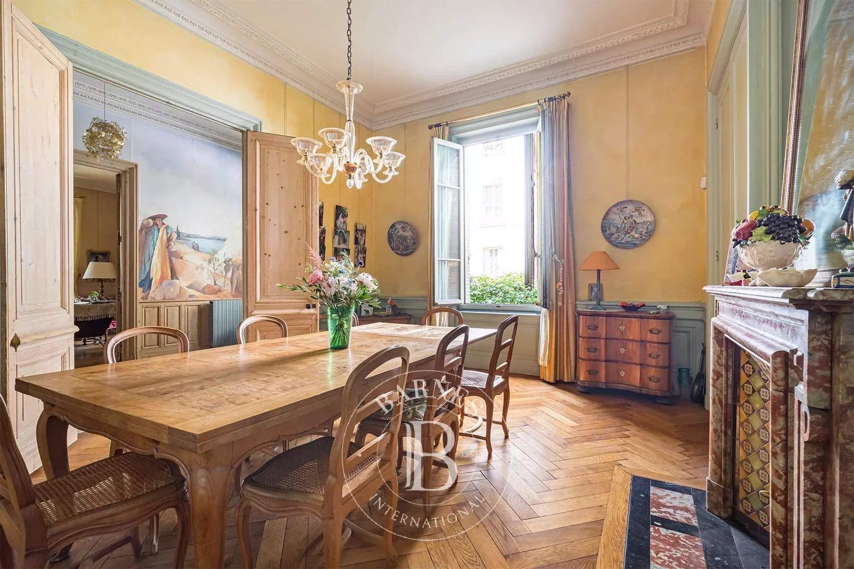 Lyon  - House 5 Bedrooms - picture 7