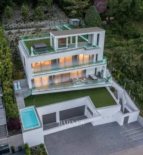 Budapest  - Villa 5 Bedrooms