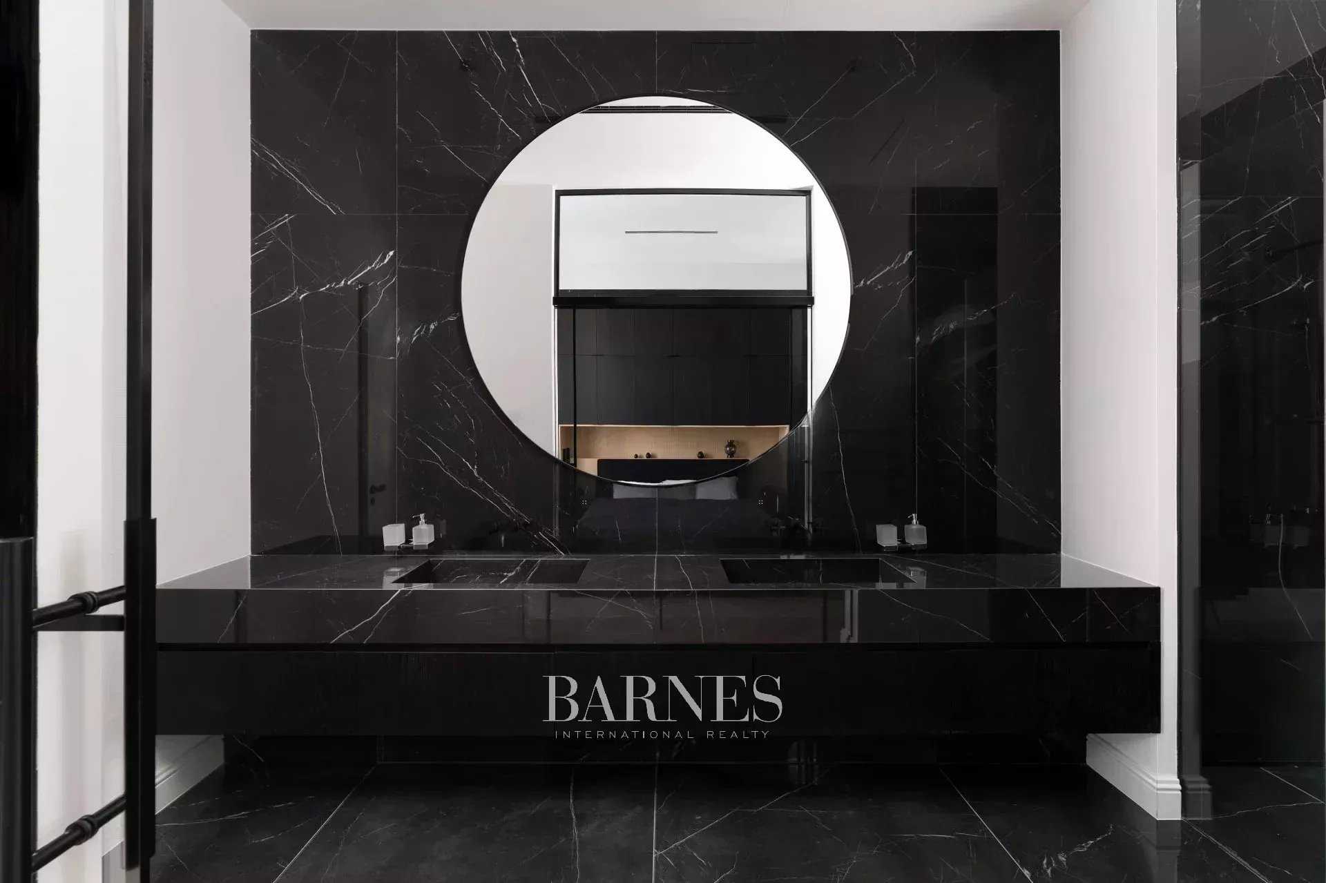 Budapest VI. kerülete  - Appartement 5 Pi&egrave;ces 3 Chambres