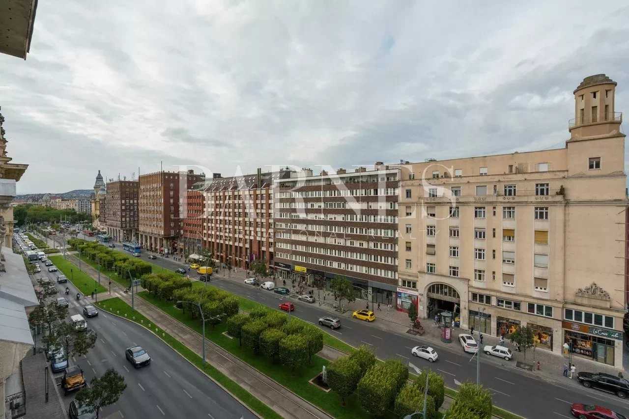Budapest V. kerülete  - Appartement 3 Pièces 2 Chambres