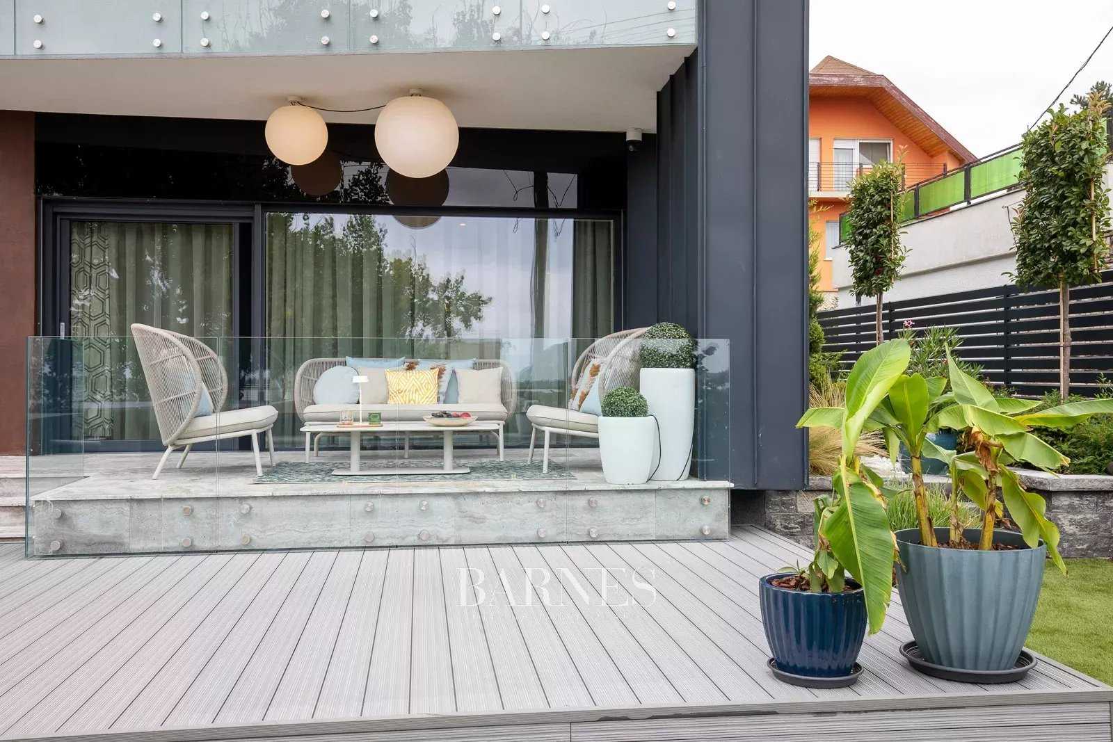 Velence  - Villa 3 Bedrooms