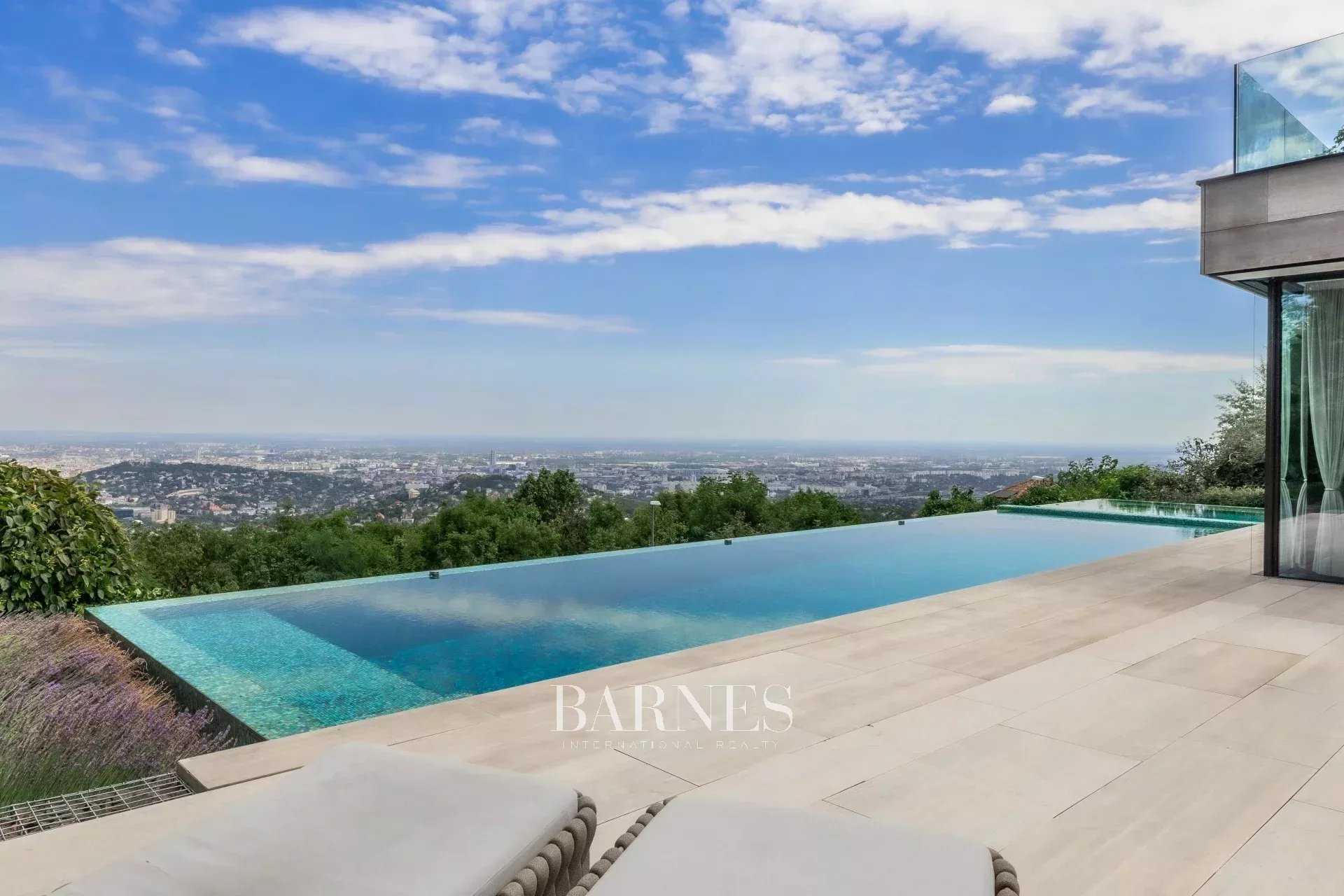 Budapest XII. kerülete  - Villa 4 Bedrooms