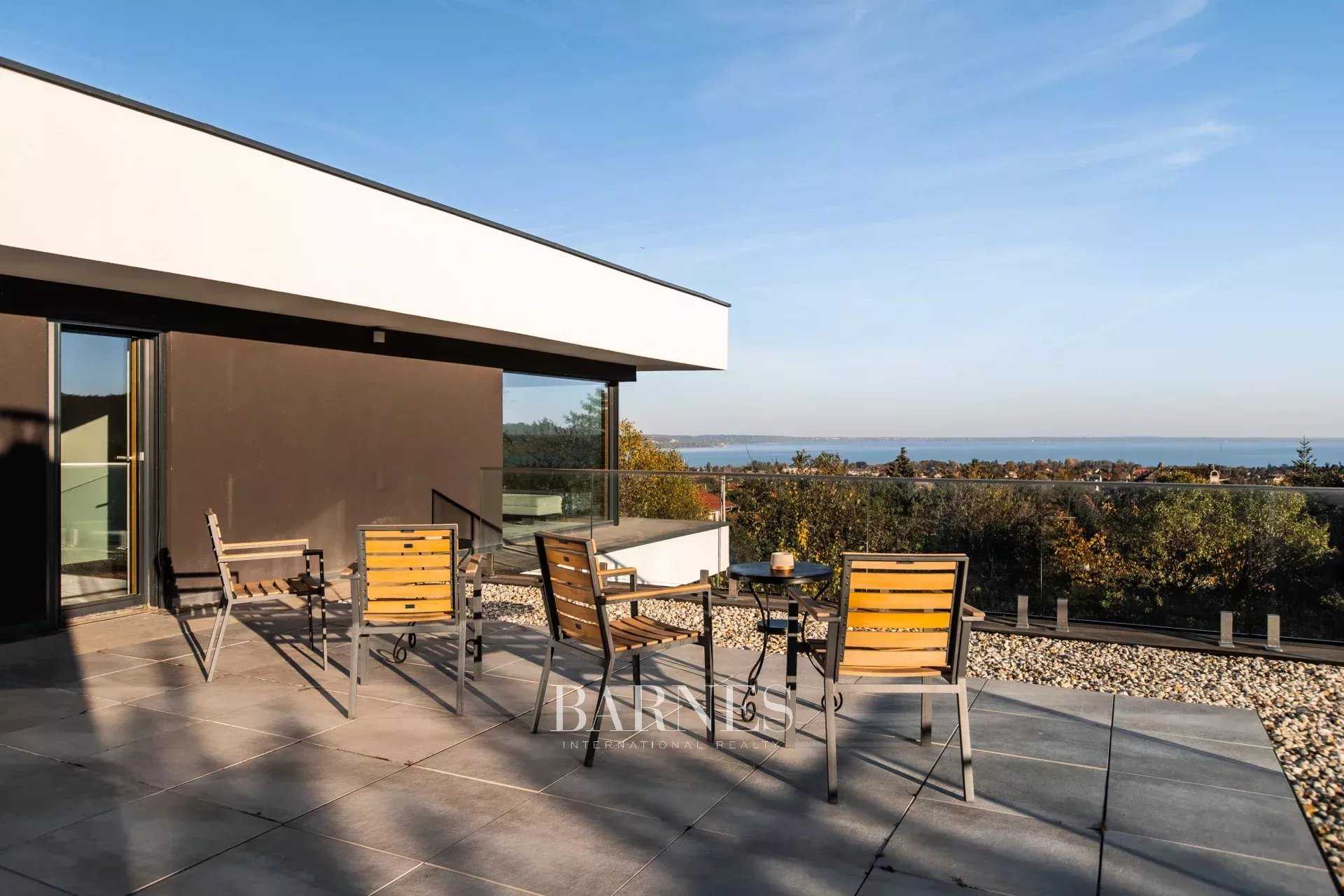 Balatonalmádi  - Maison 5 Pièces