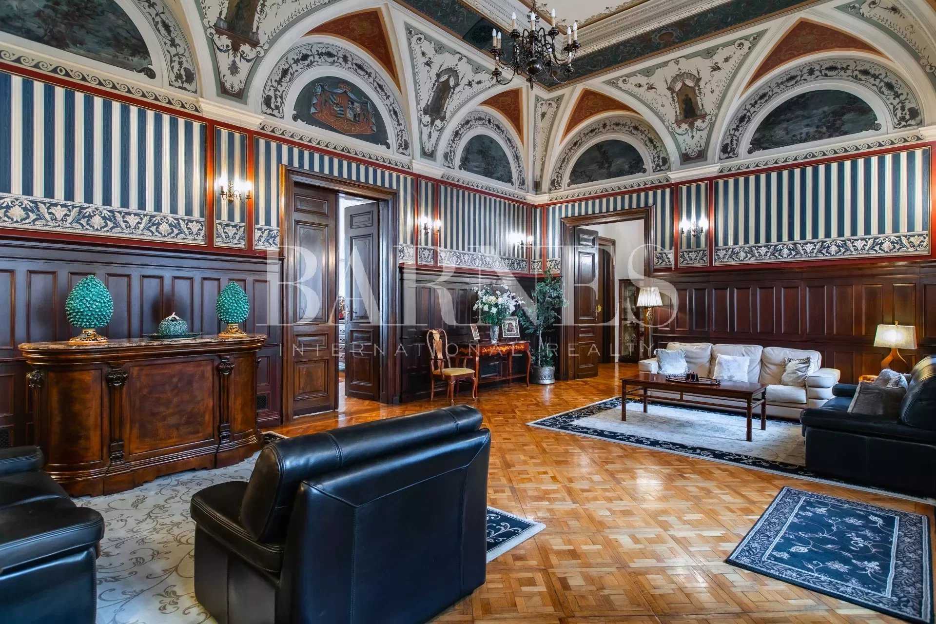 Budapest VI. kerülete  - Appartement 8 Pièces 7 Chambres