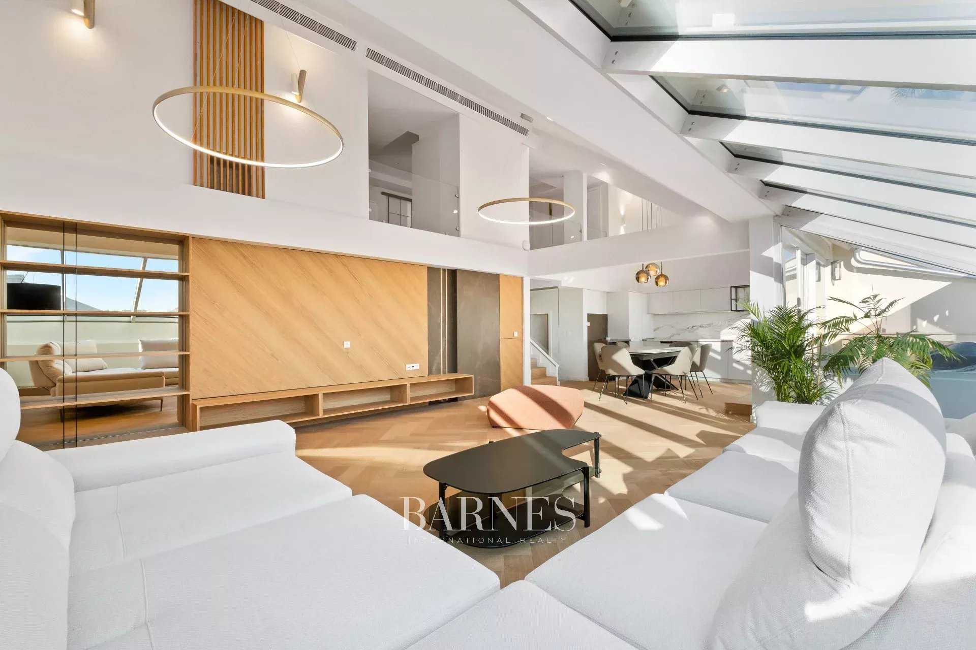 Budapest VI. kerülete  - Appartement 4 Pi&egrave;ces 3 Chambres