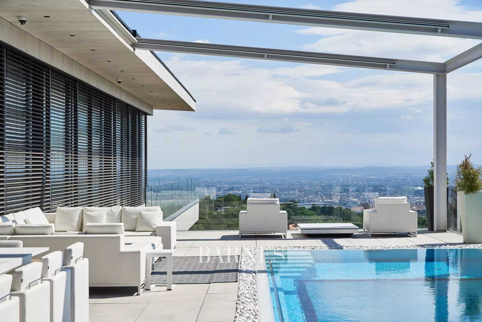 Budapest XII. kerülete  - Villa 6 Pi&egrave;ces