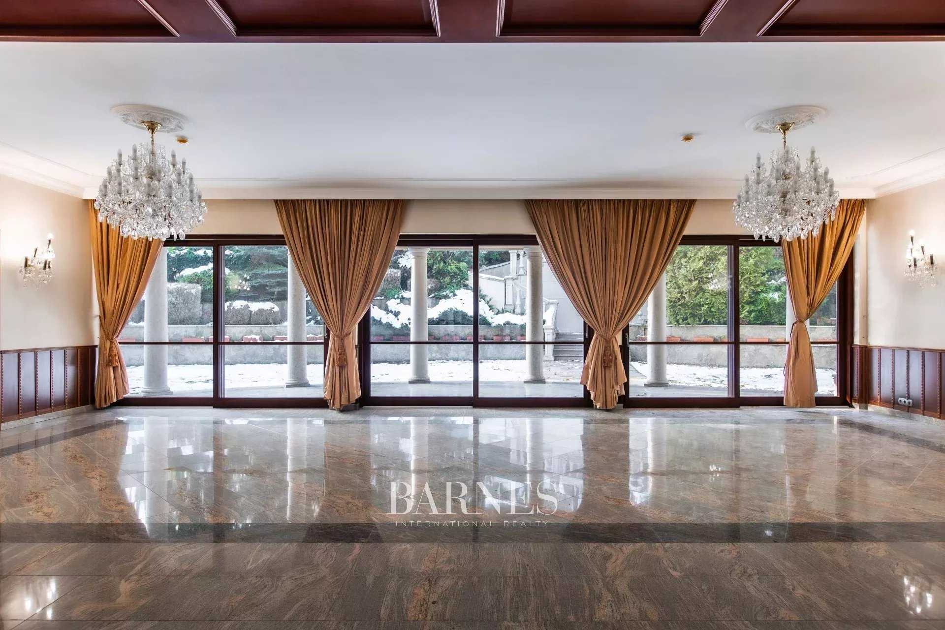 Budapest II. kerülete  - Maison 10 Pièces 3 Chambres