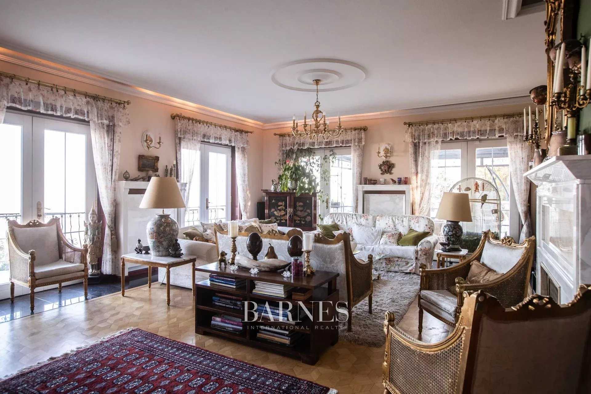 Budapest XII. kerülete  - Villa 5 Bedrooms