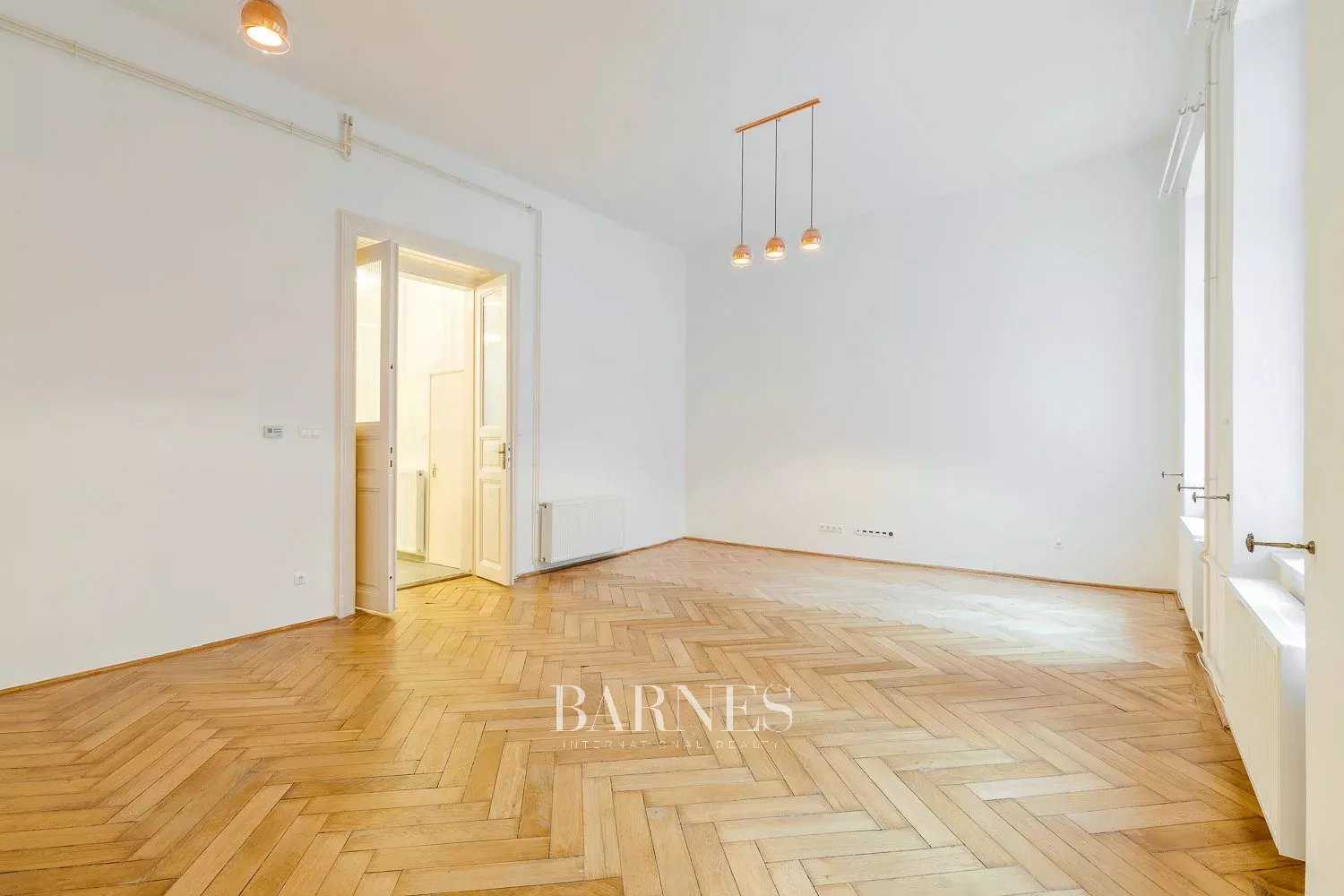 Budapest VI. kerülete  - Appartement 4 Pi&egrave;ces 3 Chambres