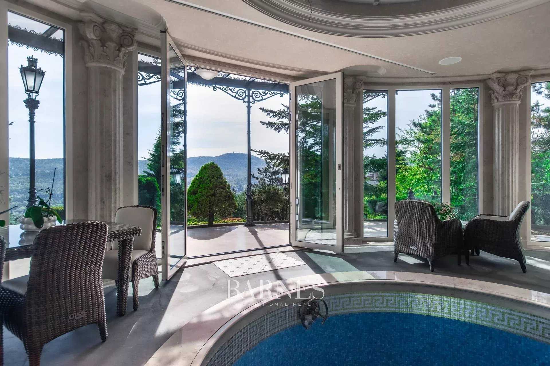 Budapest II. kerülete  - Villa 5 Bedrooms