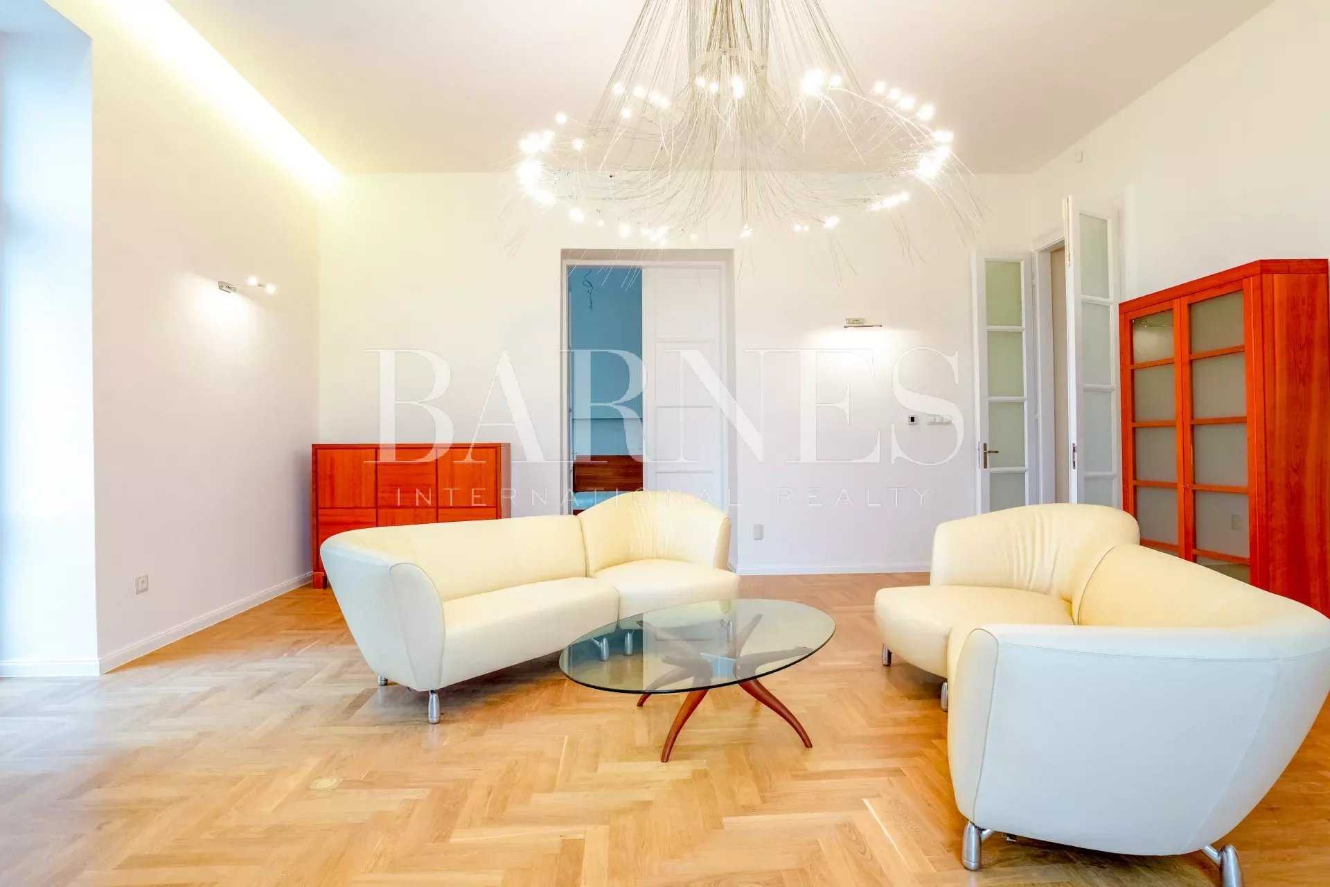 Budapest  - Apartment 3 Bedrooms