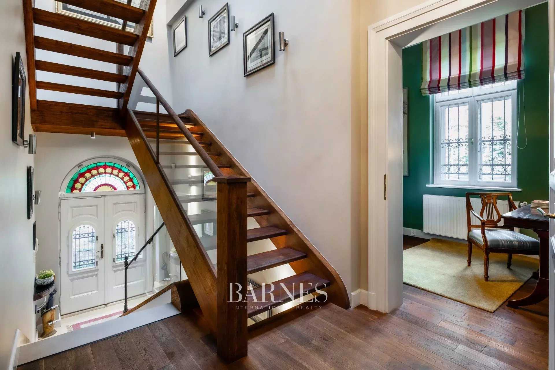 Budapest XII. kerülete  - Villa 5 Bedrooms