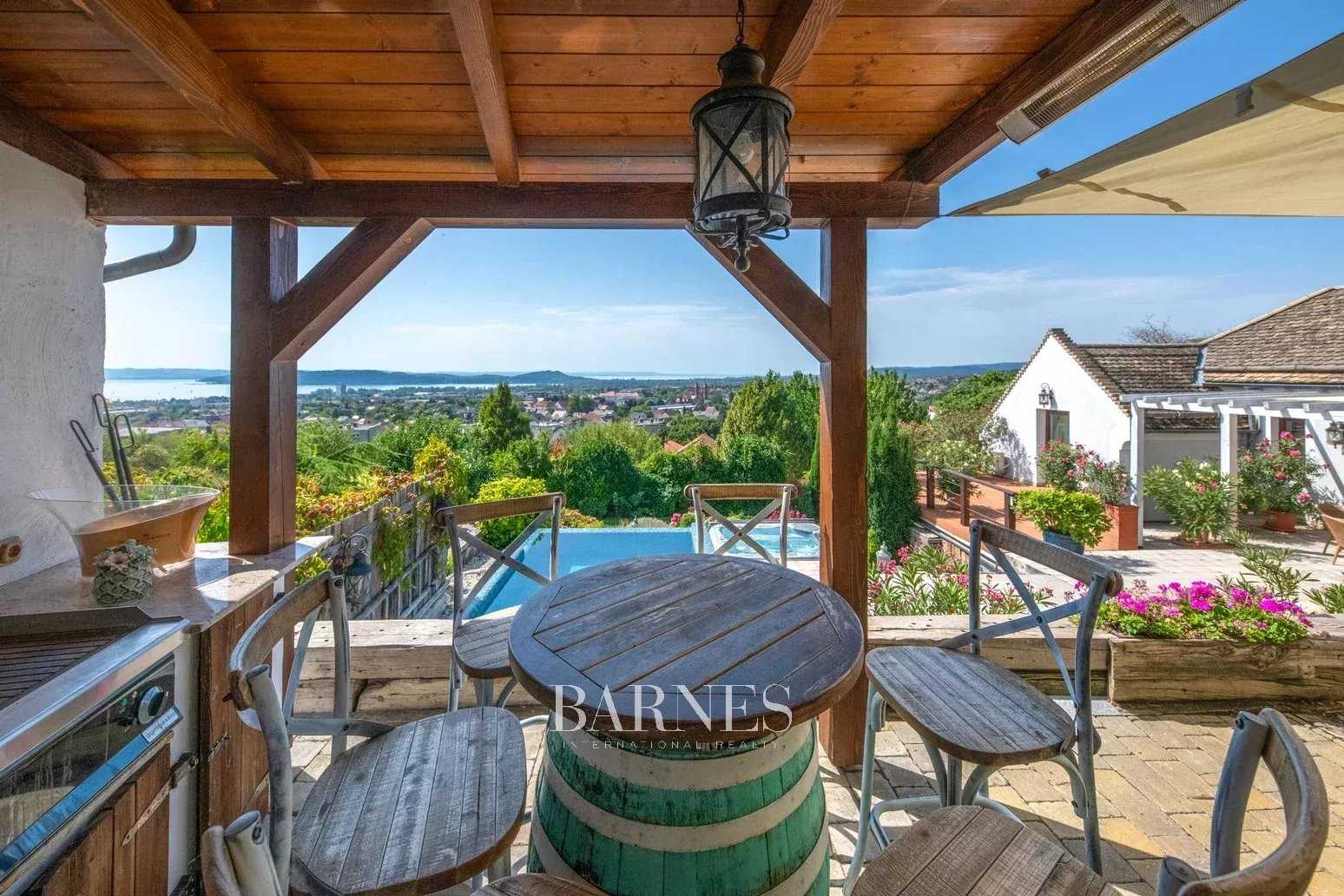 Balatonfüred  - Villa 7 Pi&egrave;ces 5 Chambres