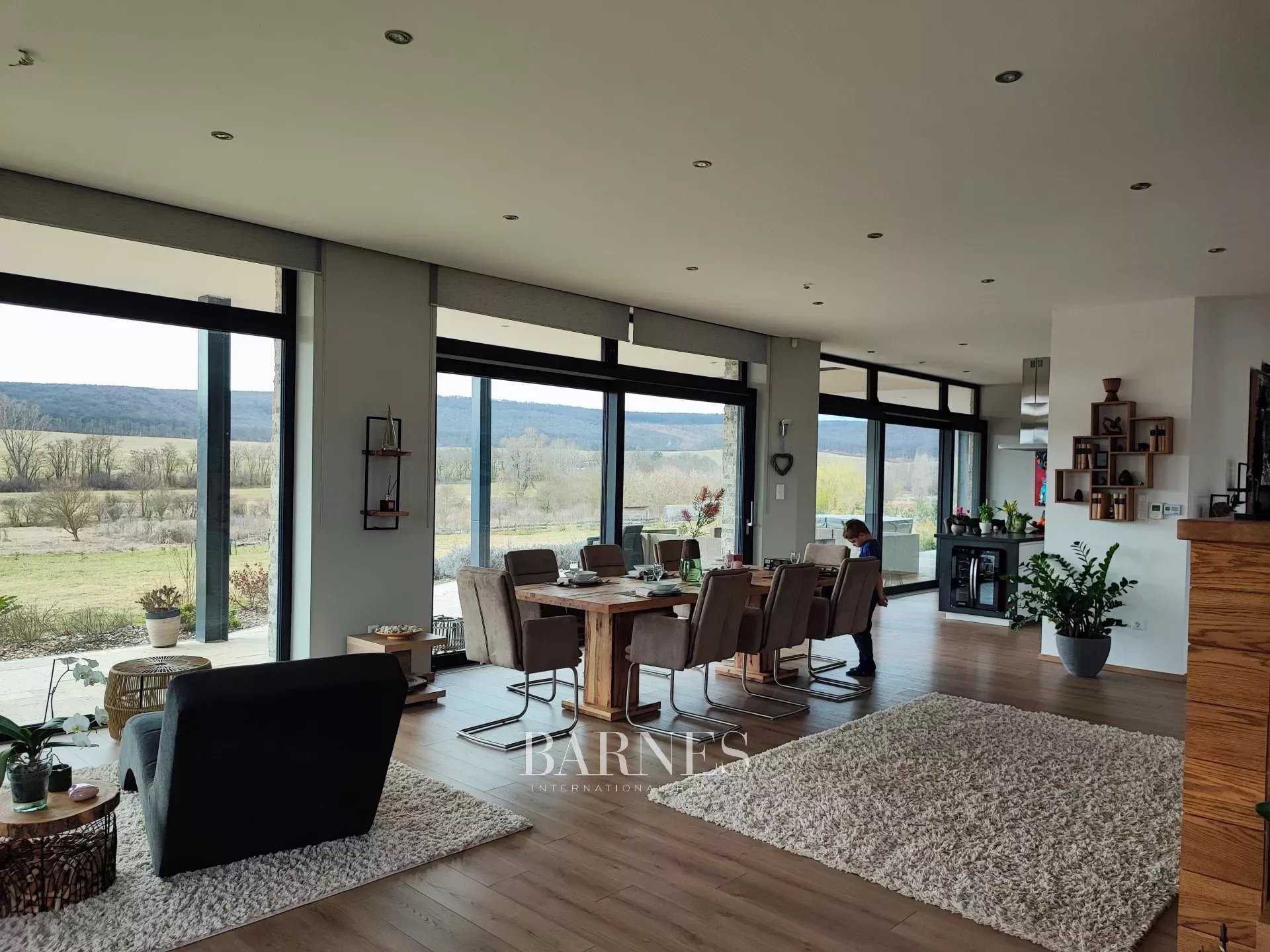 Törökbálint  - Casa 6 Cuartos 5 Habitaciones