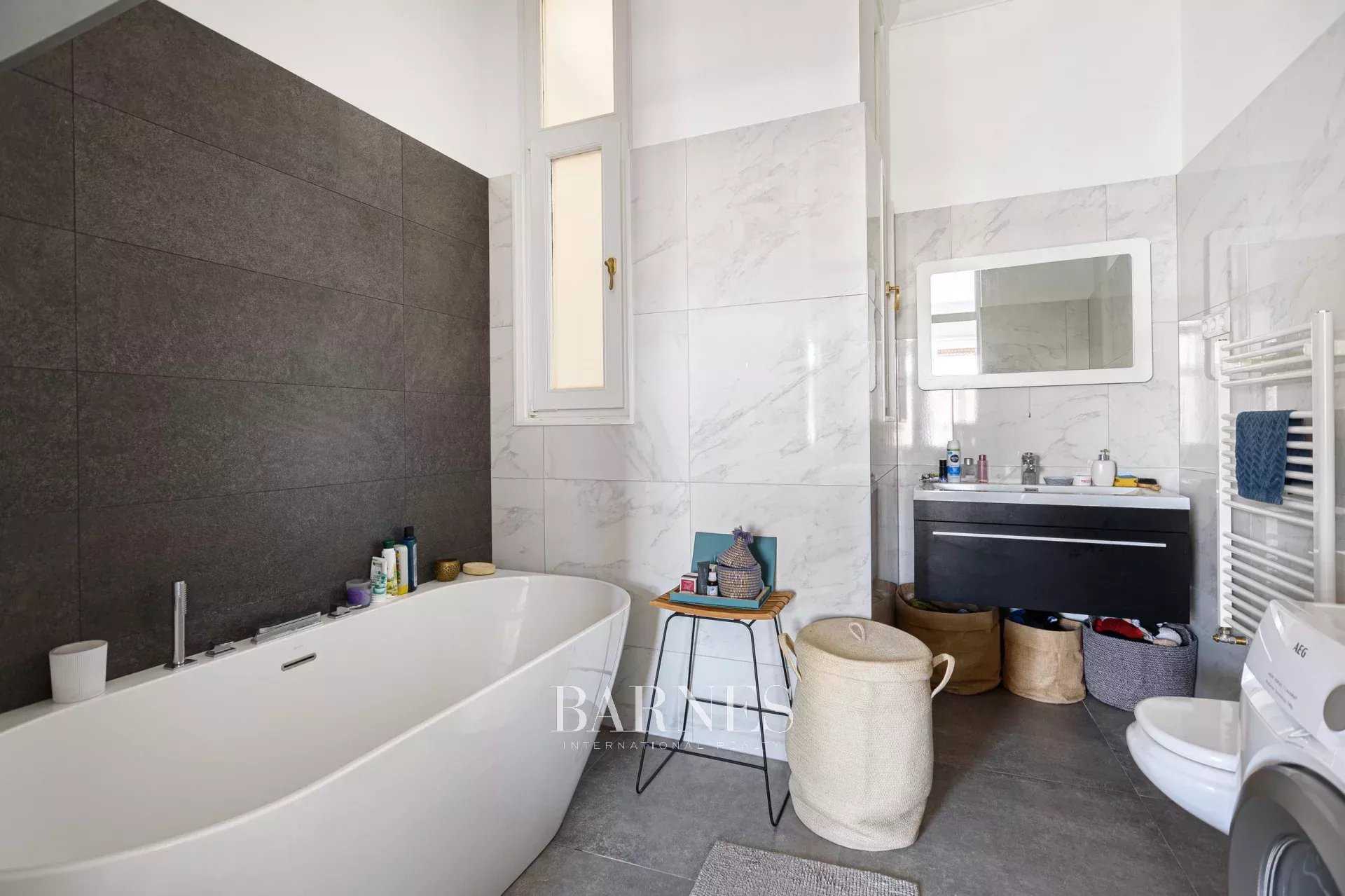 Budapest V. kerülete  - Appartement 4 Pièces 3 Chambres