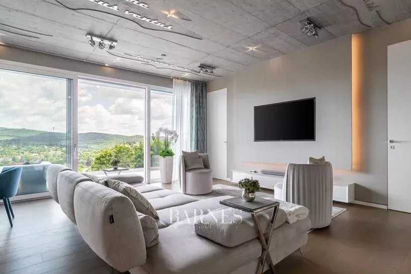 Budapest  - Villa 5 Bedrooms