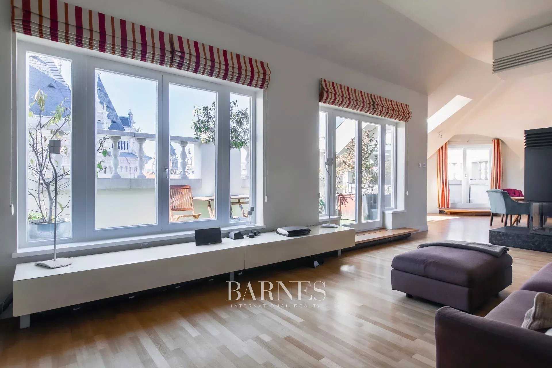 Budapest VI. kerülete  - Penthouse 4 Pi&egrave;ces 3 Chambres