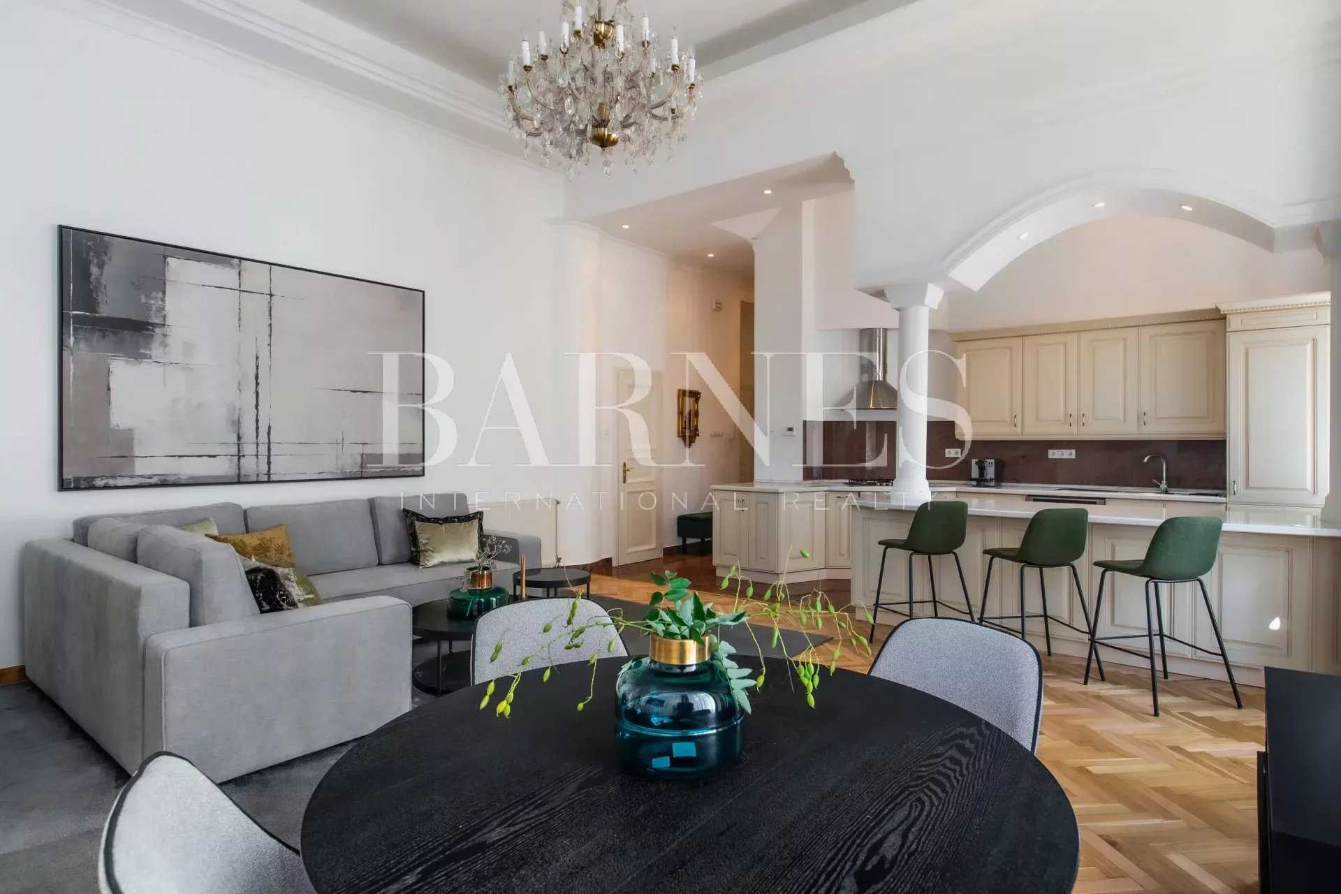 Budapest V. kerülete  - Appartement 3 Pièces 2 Chambres