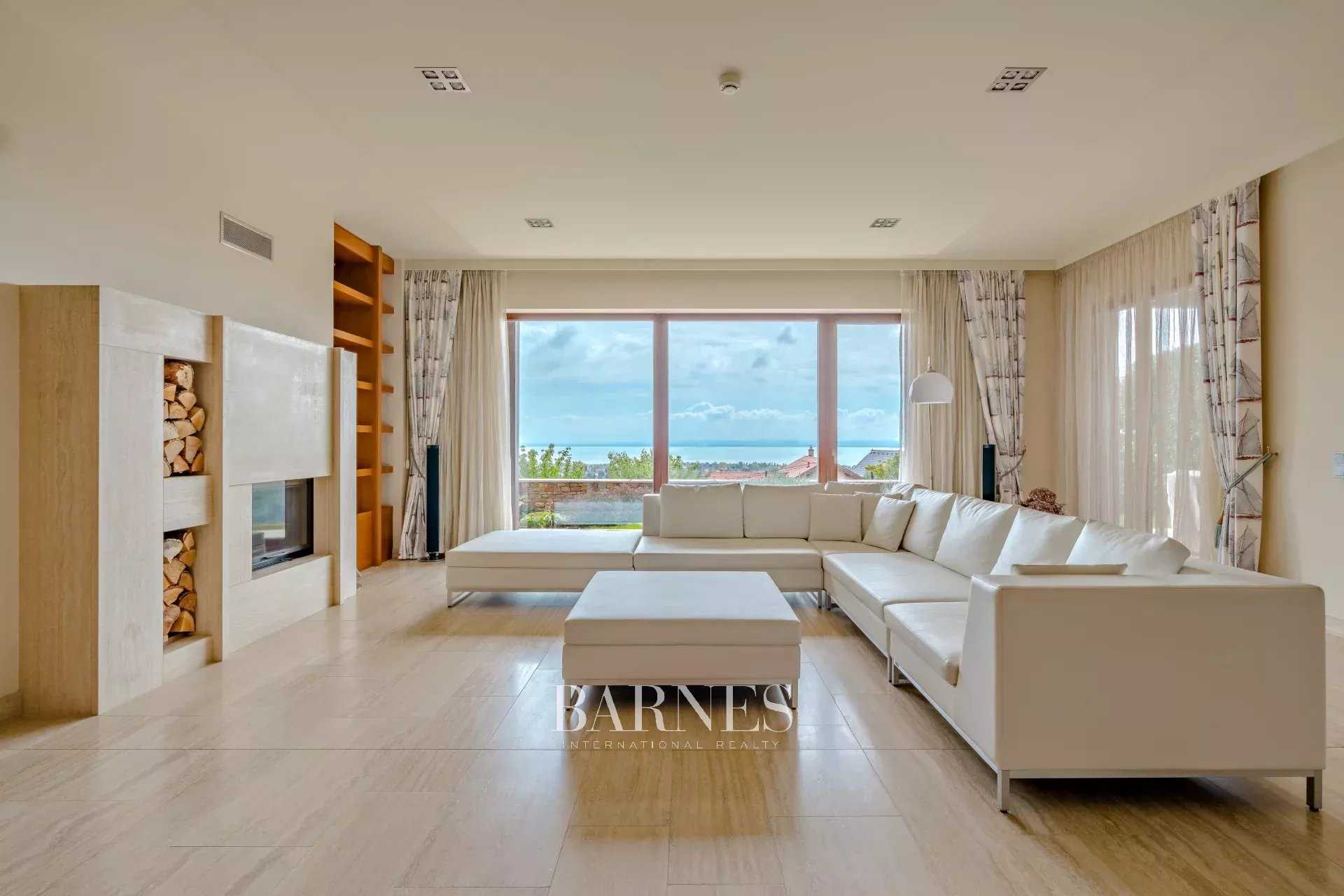 Csopak  - Maison 6 Pi&egrave;ces 4 Chambres