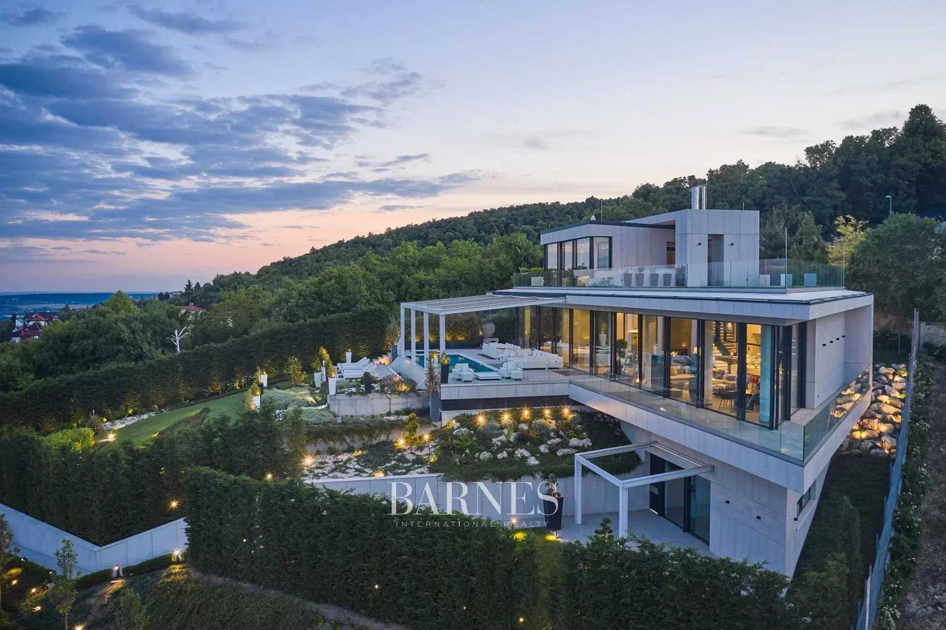 Budapest XII. kerülete  - Villa 6 Pi&egrave;ces