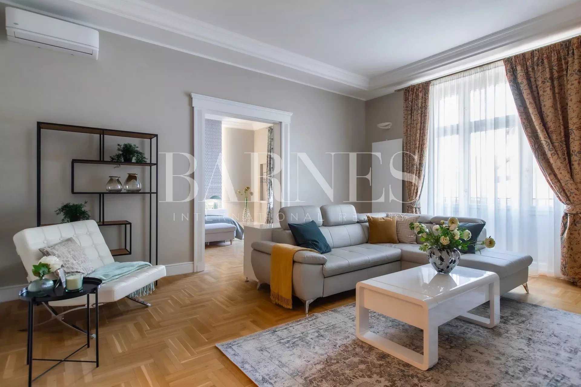 Appartement Budapest V. kerülete  -  ref 84434581 (picture 1)