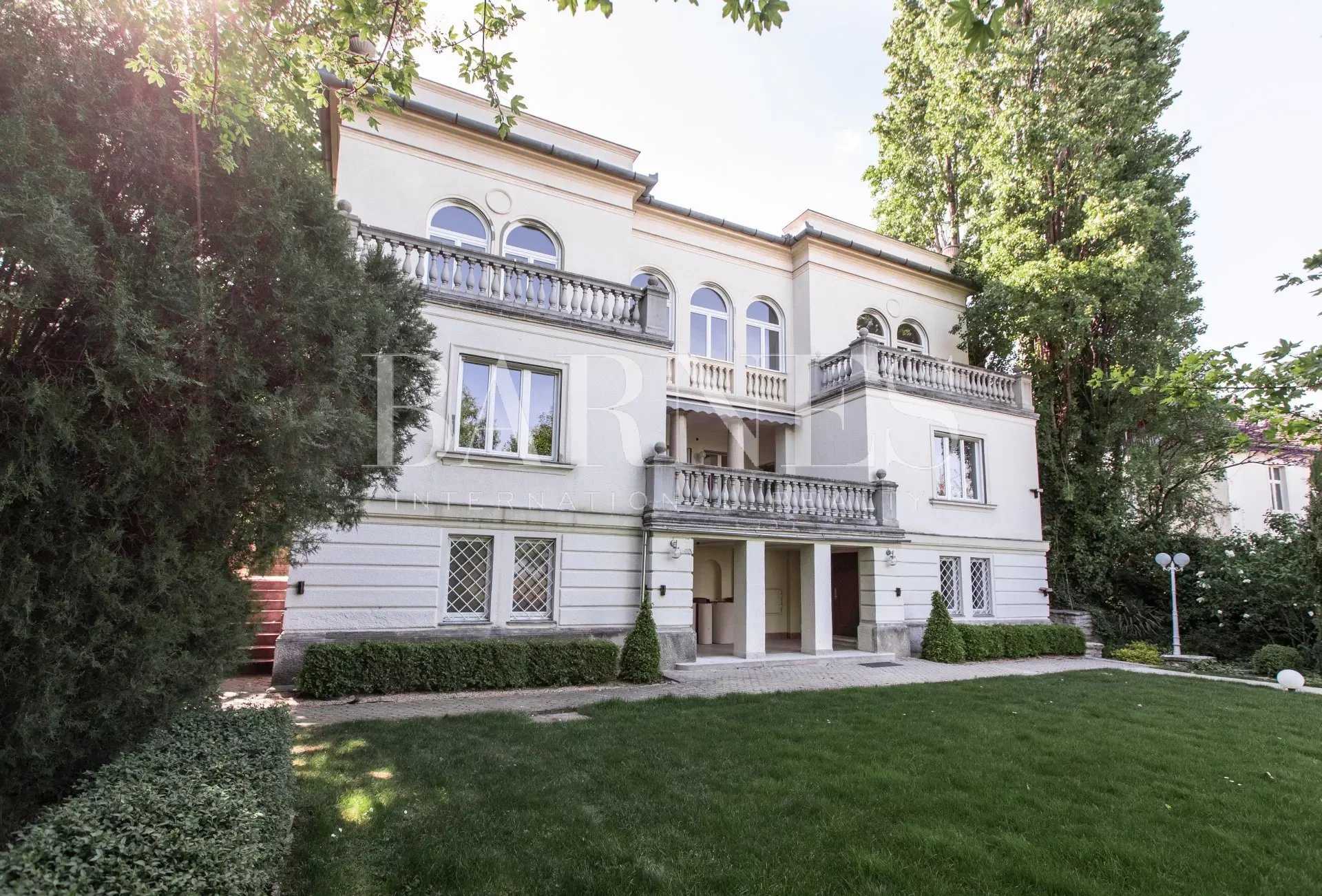 Villa Budapest XII. kerülete  -  ref 3195807 (picture 1)