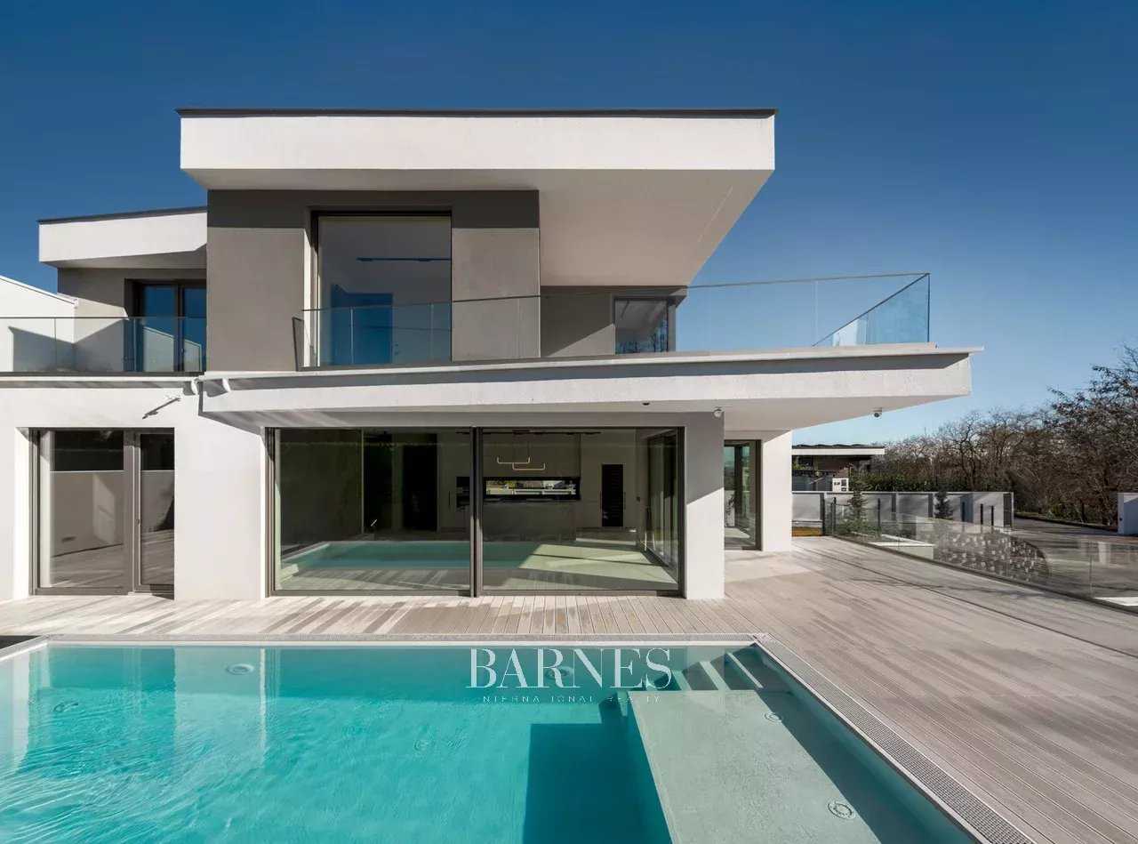 Villa Budapest III. kerülete  -  ref 86832281 (picture 2)