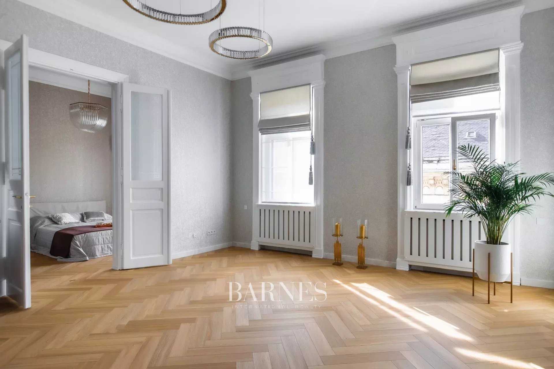 Appartement Budapest V. kerülete  -  ref 83419689 (picture 2)