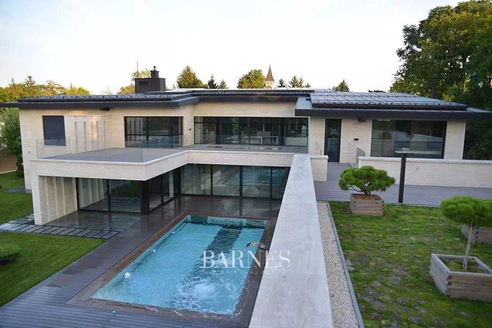 Villa Budapest XVI. kerülete  -  ref 83785704 (picture 1)