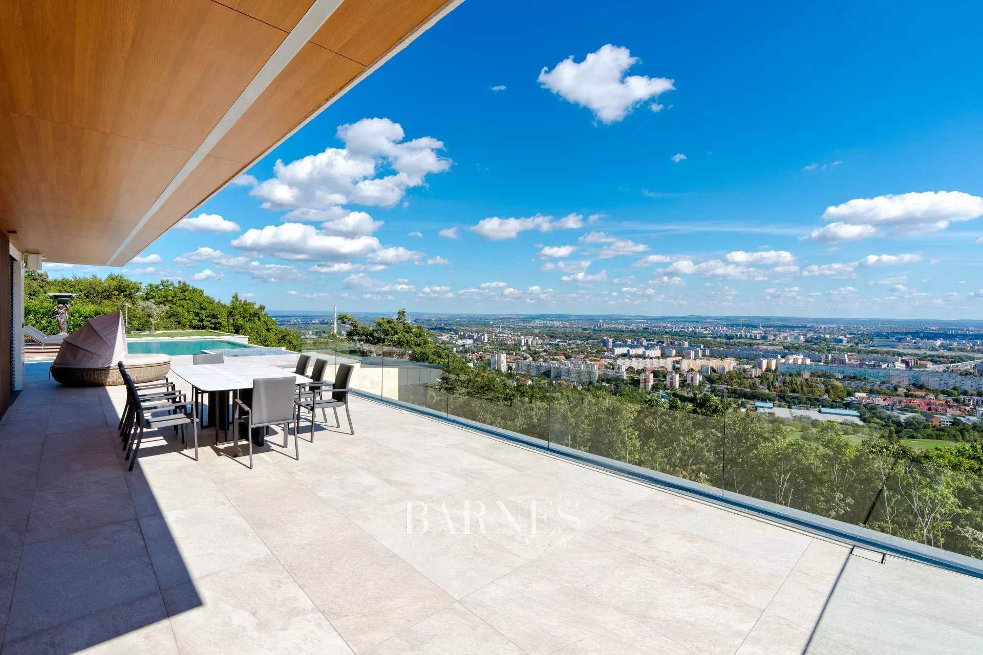 Villa Budapest  -  ref 83326443 (picture 2)