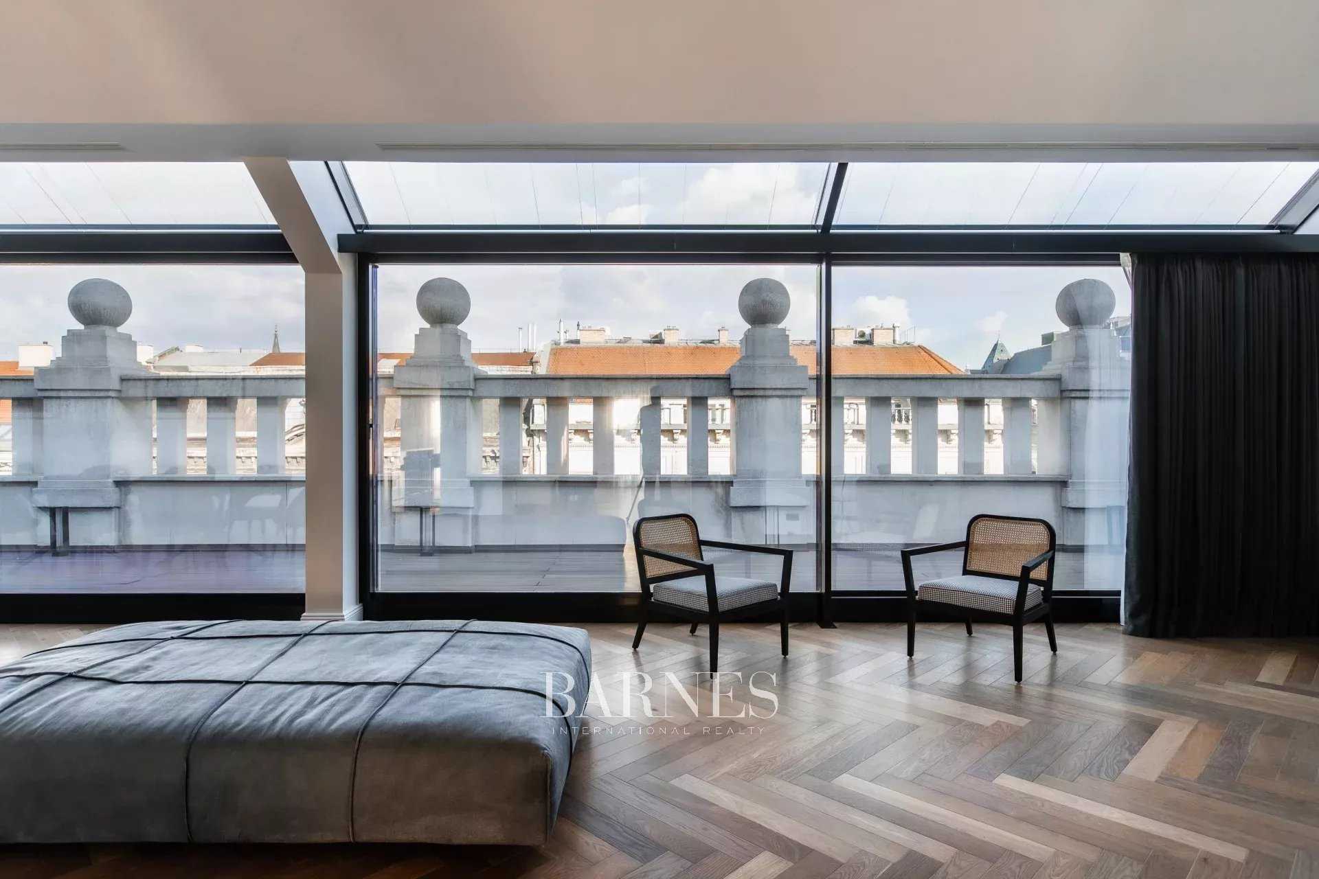 Penthouse Budapest VI. kerülete  -  ref 82671089 (picture 2)