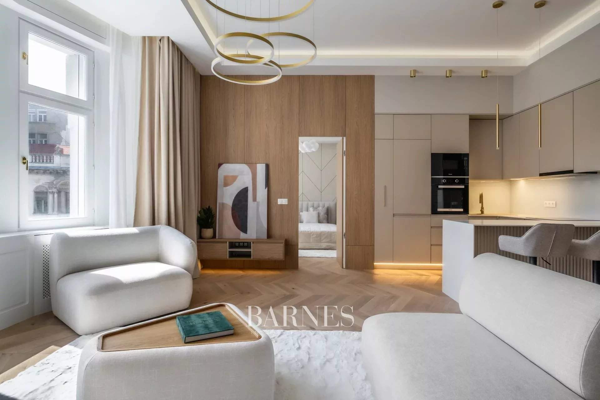 Budapest V. kerülete  - Piso 3 Cuartos 2 Habitaciones - picture 2