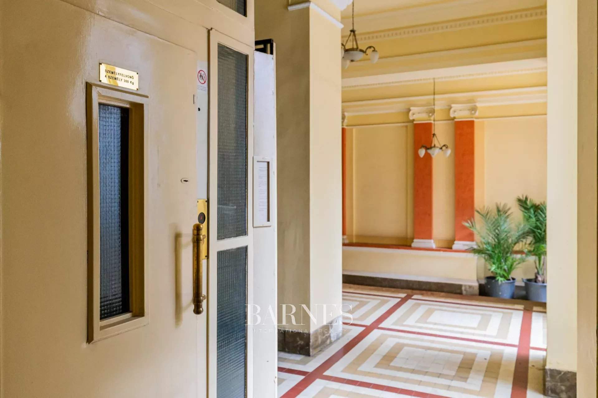 Budapest  - Apartment 2 Bedrooms - picture 9