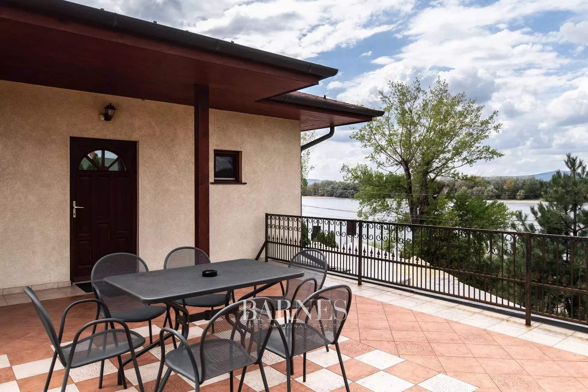 Dunakeszi  - Villa  - picture 14
