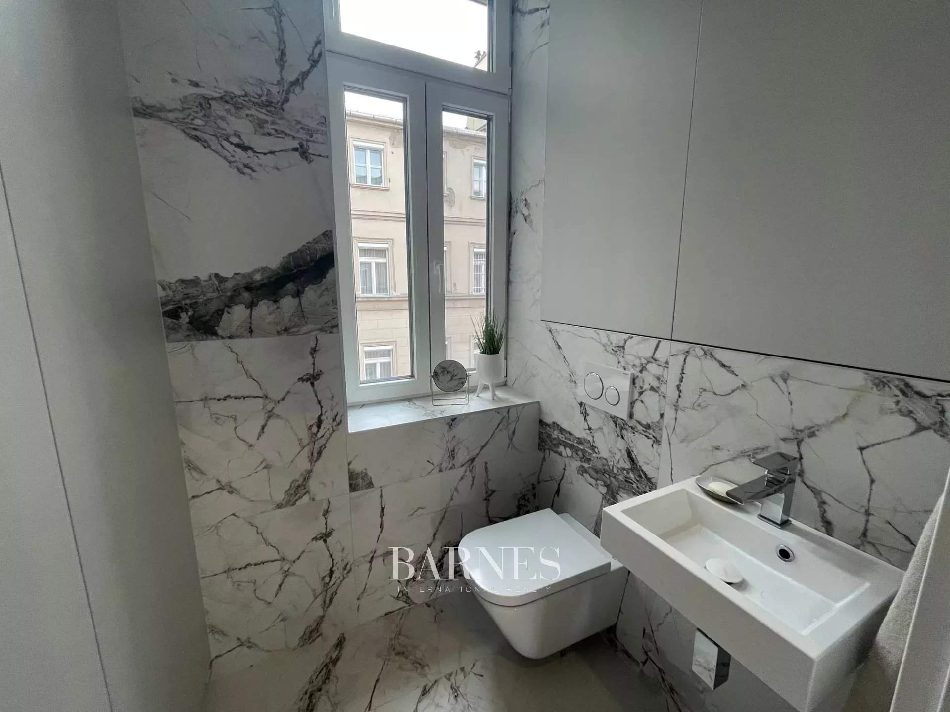 Budapest  - Apartment 2 Bedrooms - picture 8