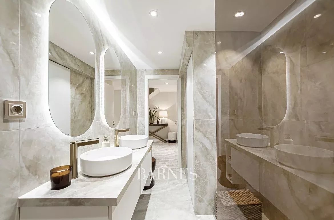 Budapest V. kerülete  - Piso 3 Cuartos 2 Habitaciones - picture 8