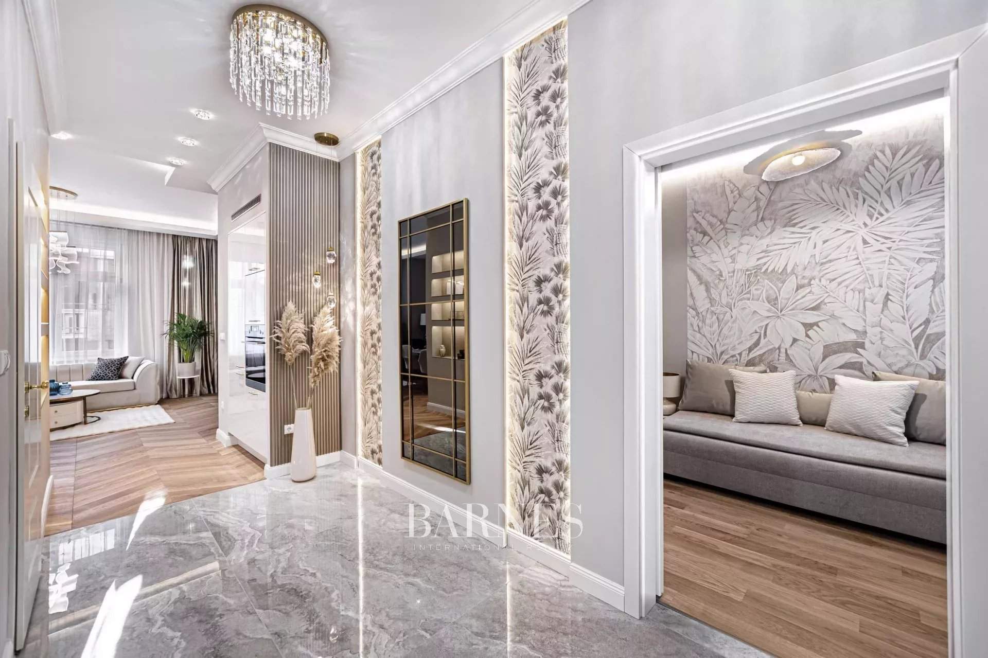 Budapest V. kerülete  - Piso 3 Cuartos 2 Habitaciones - picture 1