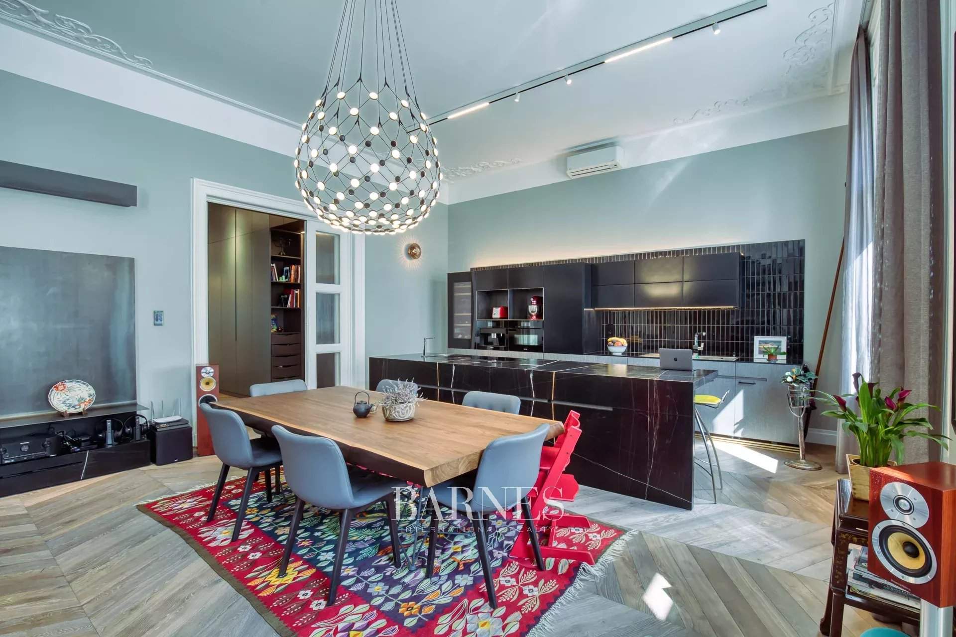 Budapest VI. kerülete  - Piso 4 Cuartos 3 Habitaciones - picture 2