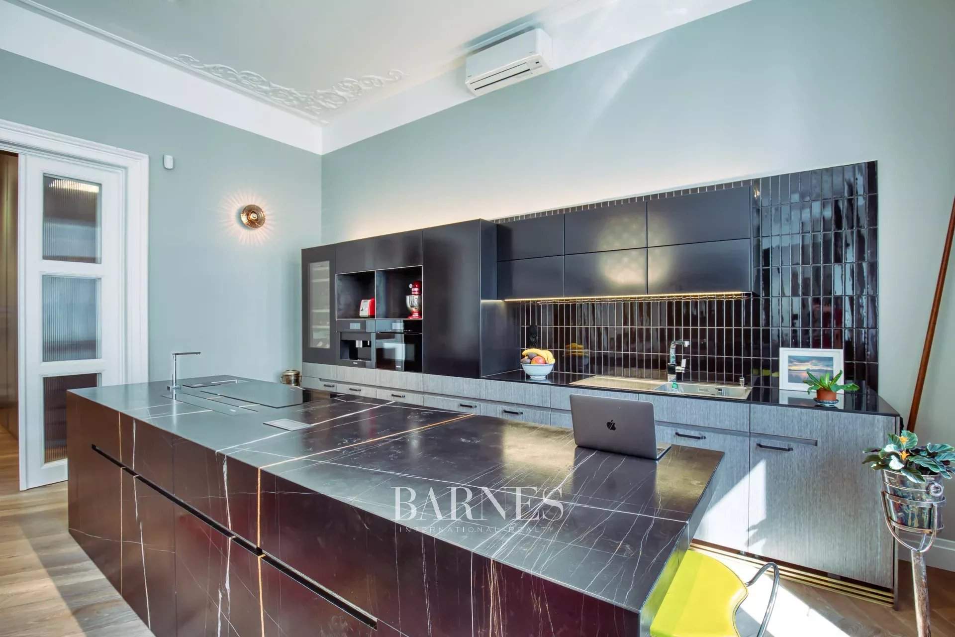 Budapest VI. kerülete  - Piso 4 Cuartos 3 Habitaciones - picture 8