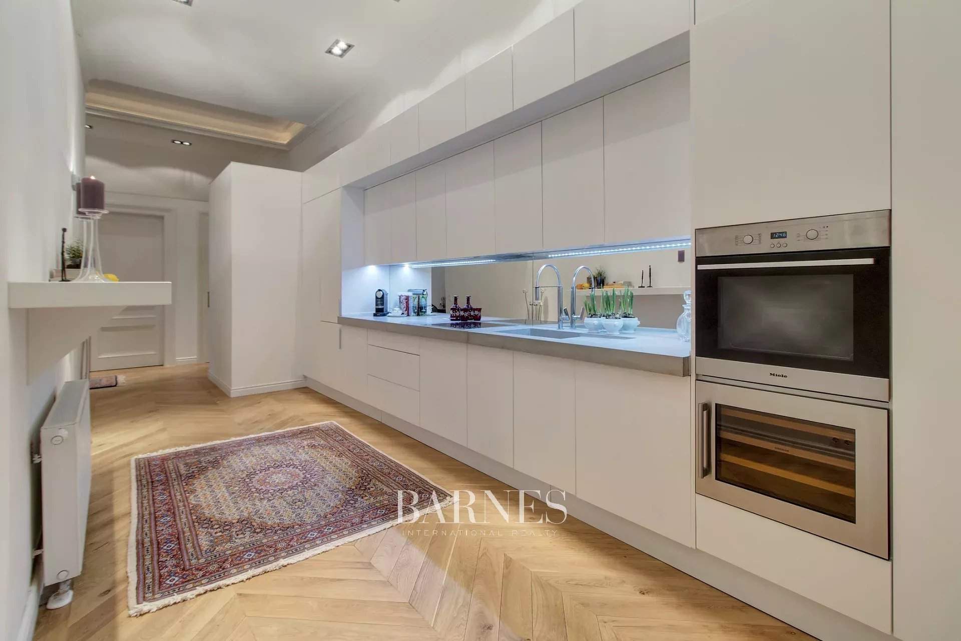 Budapest V. kerülete  - Piso 3 Cuartos 2 Habitaciones - picture 8