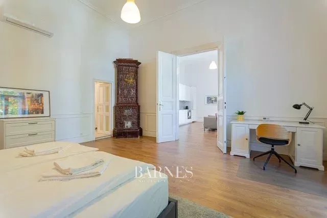 Budapest VI. kerülete  - Piso 4 Cuartos 3 Habitaciones - picture 9