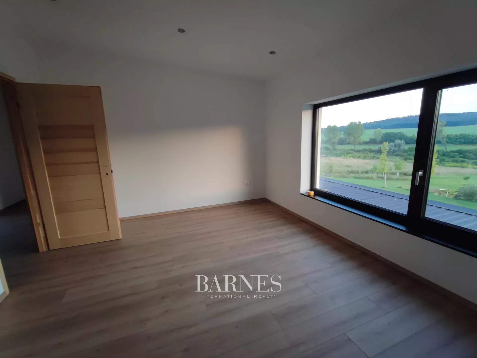 Törökbálint  - Casa 6 Cuartos 5 Habitaciones - picture 12