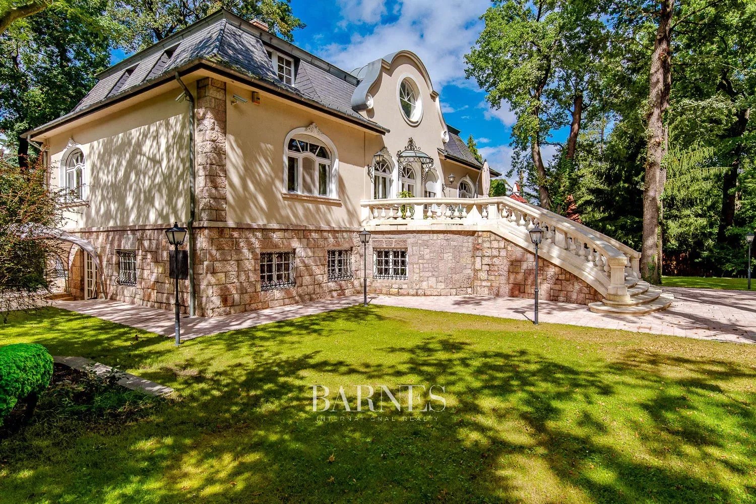 Budapest II. kerülete  - Villa 5 Bedrooms - picture 3